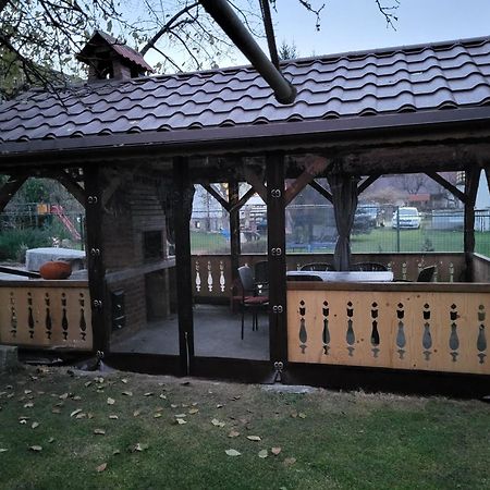 Casa Ernst Hotel Alsómoécs Kültér fotó