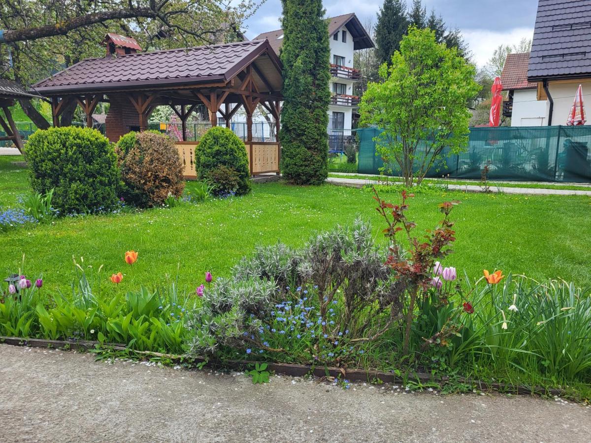 Casa Ernst Hotel Alsómoécs Kültér fotó